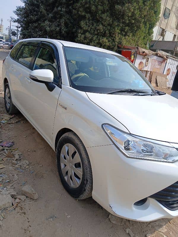 Toyota Fielder 2017 2