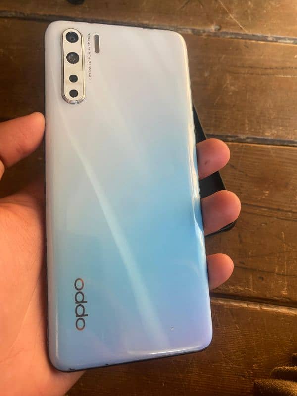 Oppo f 15 1