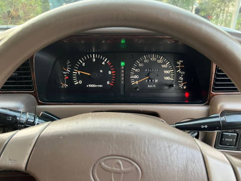 Toyota Land Cruiser 1990 7