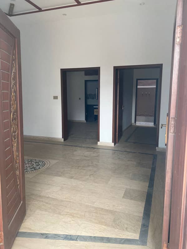 JOHAR TOWN BLOCK Q 5 MARLA BRAND NEW HOUSE FOR RENT 5