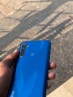 REALME 5