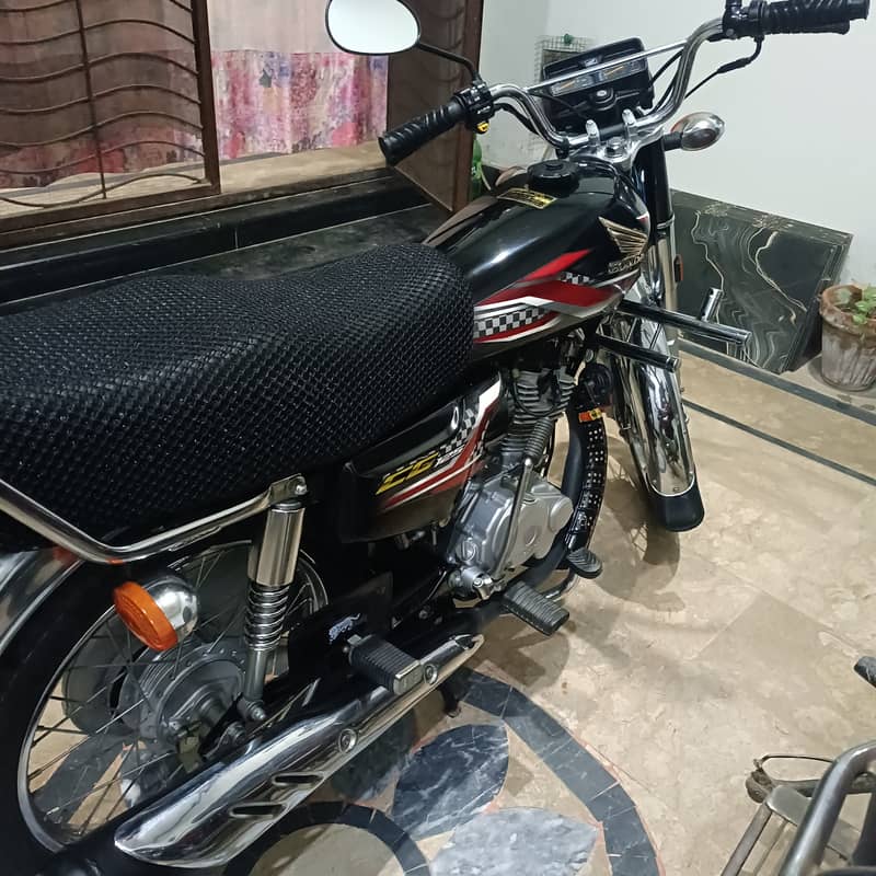 Honda CG 125 2024 11