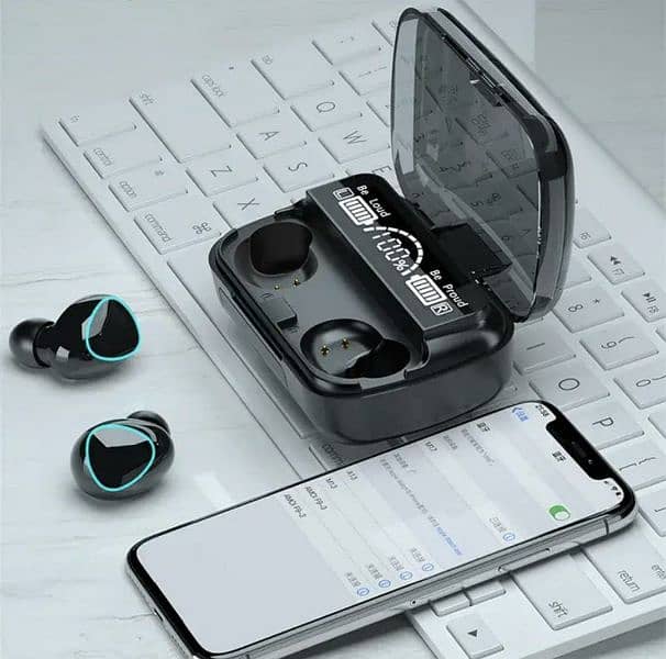 Long lasting battery with fast charge earbuds 4