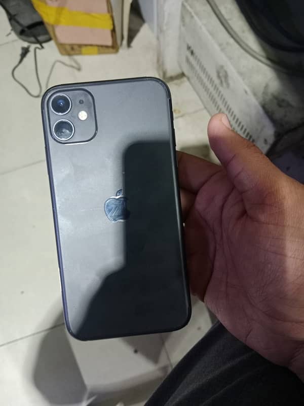 Apple iphone 11 64GB PTA 0