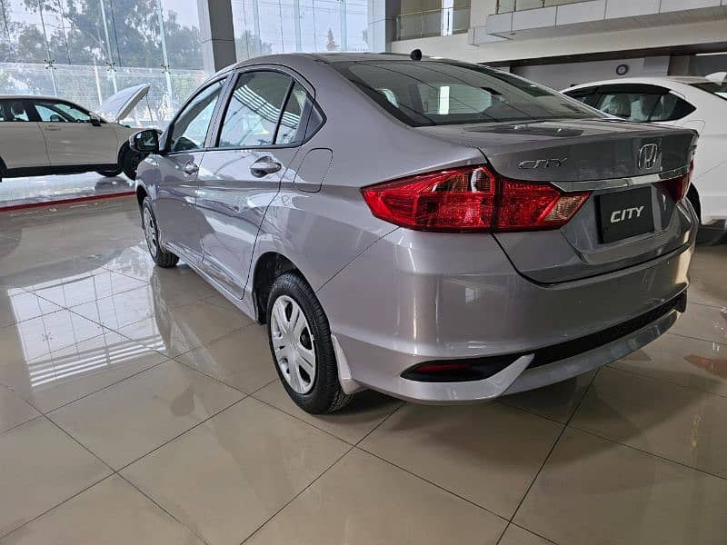 Honda City CVT 1.2 Automatic 2025 4