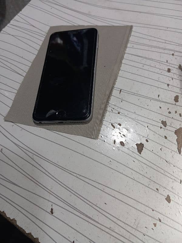 I phone 6 plus 128 GB PTA approved 4