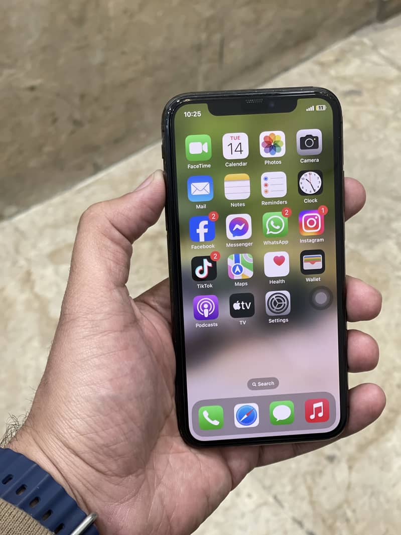 Apple iPhone X 0