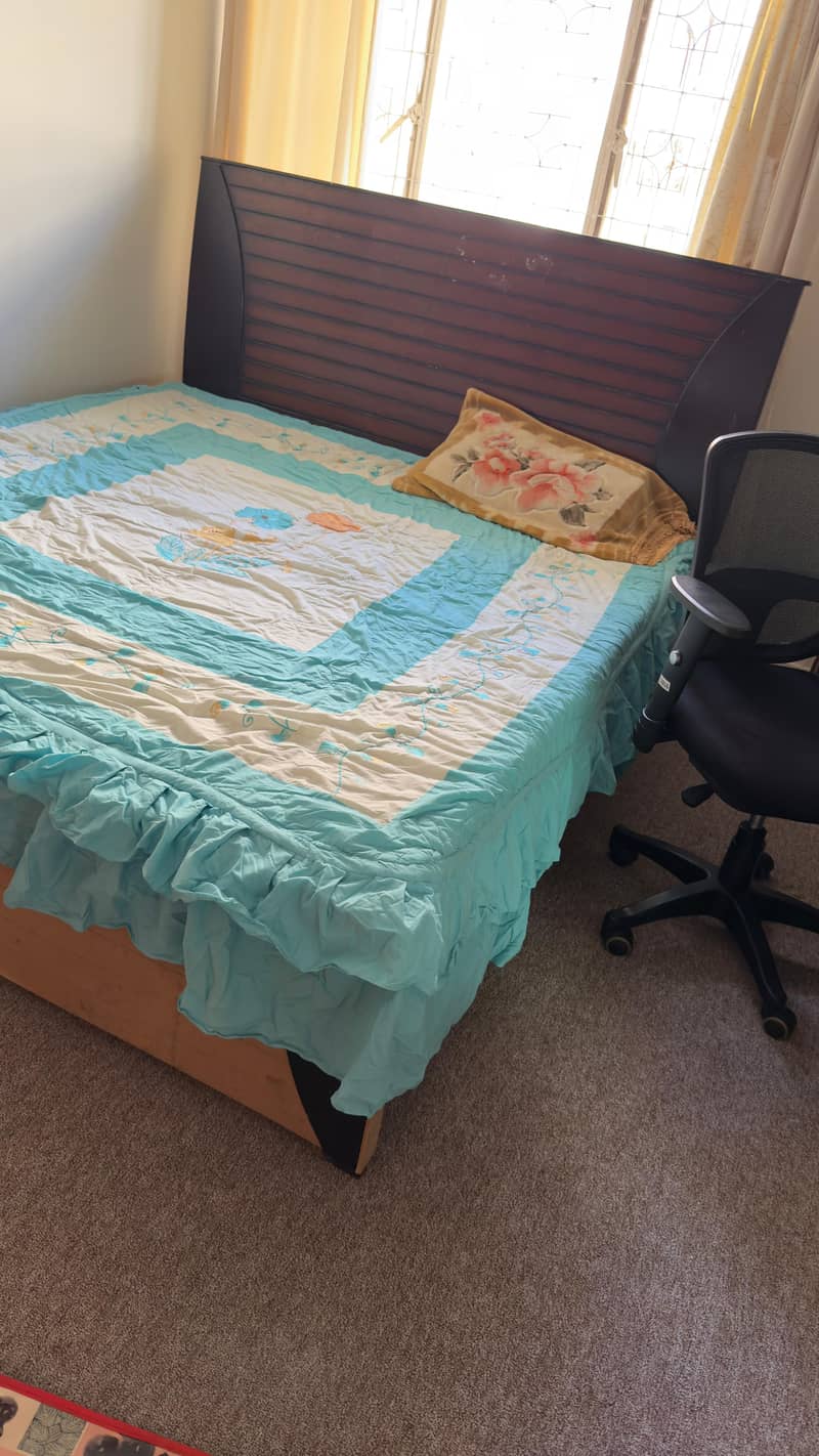 King Size Bed with Matress in Good Condition for Sale 3