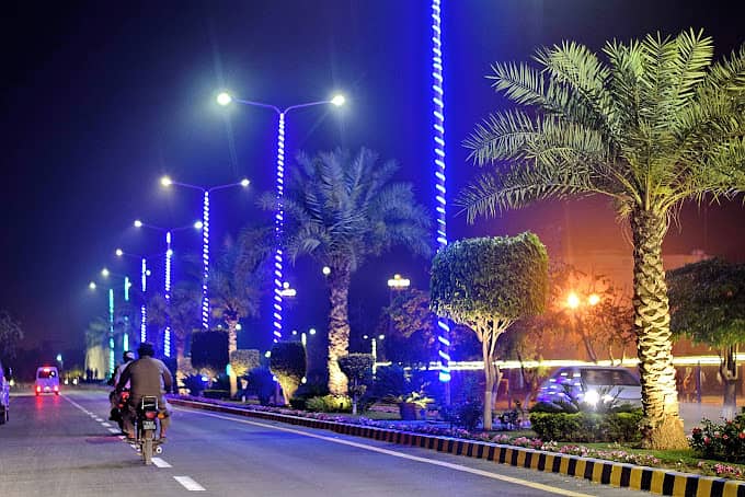 Park View City Lahore launched Downtown Commercial with Dancing Fountain. 1