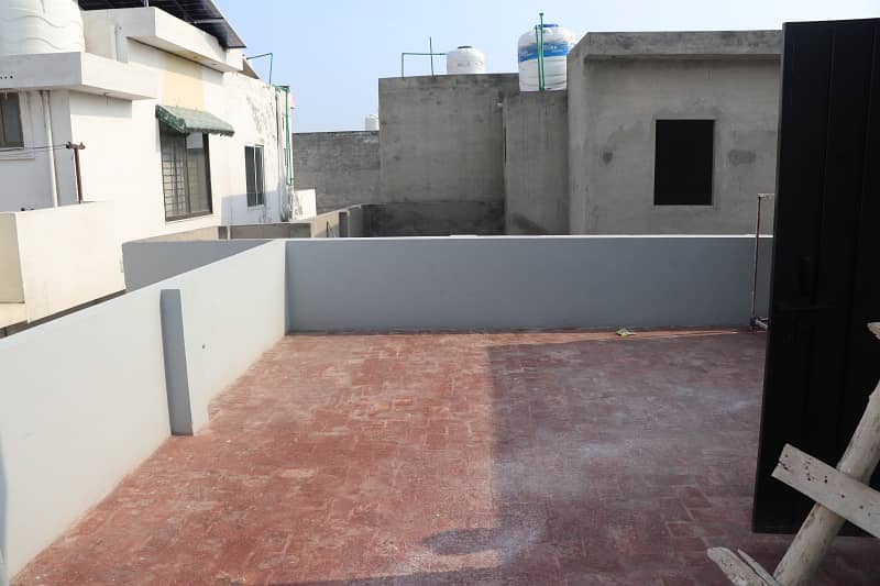 5.75 Marla Triple Storey Luxury House Is Available For Sale In Park View City Platinum Block Lahore 11