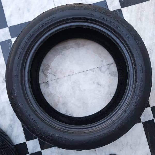 Tyres, TRIANGLE, size 225/50/ R17 in very good condition. 2