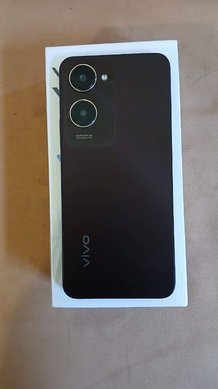 Vivo Y 18 0