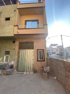 House for Small Family or Newly Married Couple Available for sale