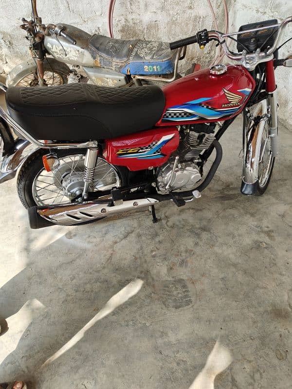 Honda 125 which is ok 0