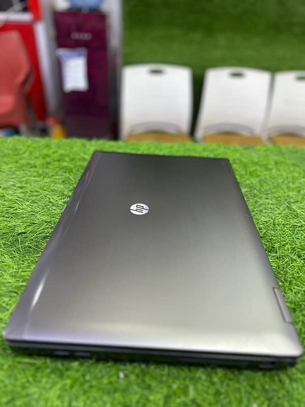 hp probook i5.3rd generation or i5.2nd generation  4 gb / 320 gb hdd 1