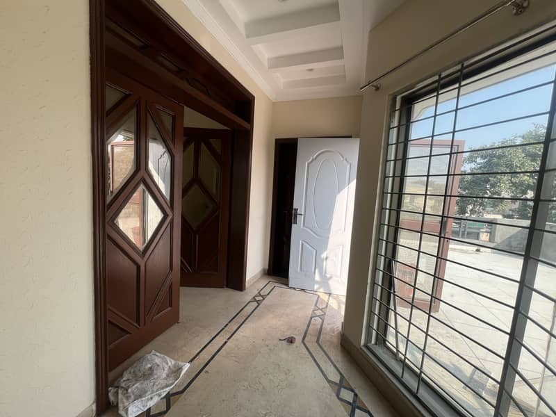 Like A. Brand New 1KANAL Upper Portion Available For Rent In Phase 4 DHA LAHORE 13