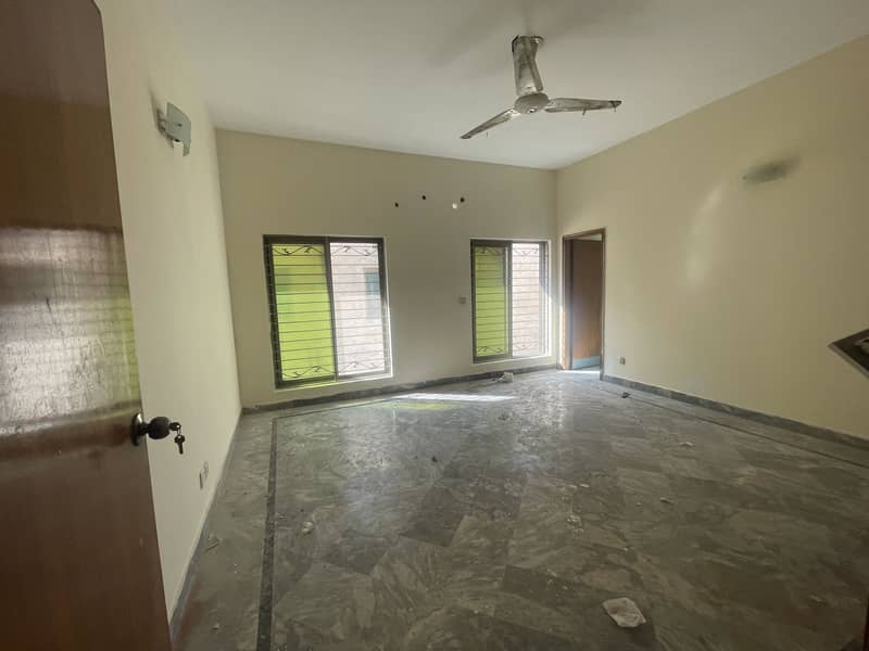 6 Bed Room Double Unit 1 KANAL House Available For Rent In Phase 4 DHA 14