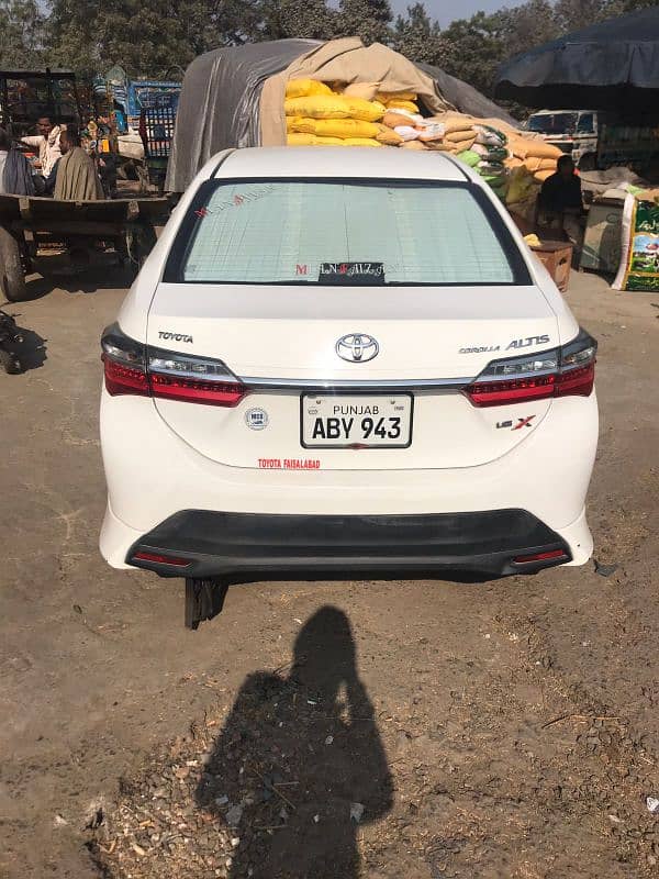 Toyota Corolla Altis 2021 3