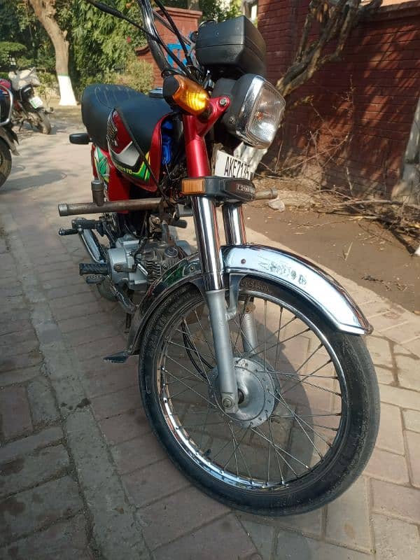 Honda 70CD full janwan 9