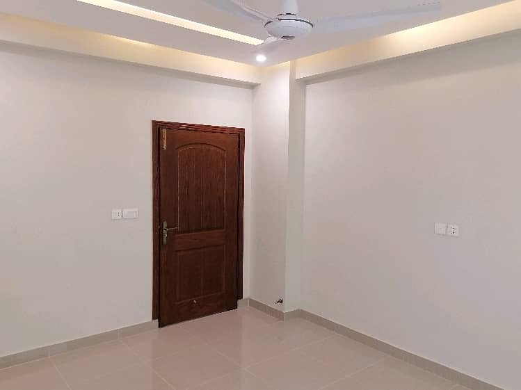 Brand New 3 Bedroom Apartment For Sale 9