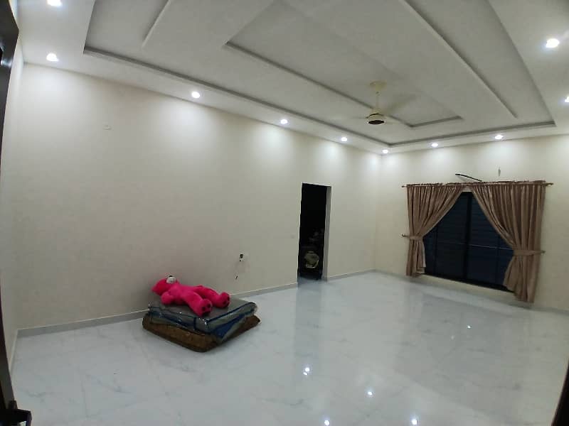 1 Kanal Brand New Upper Portion For Rent 0