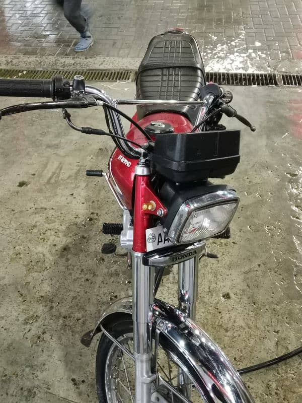 Honda 125 5