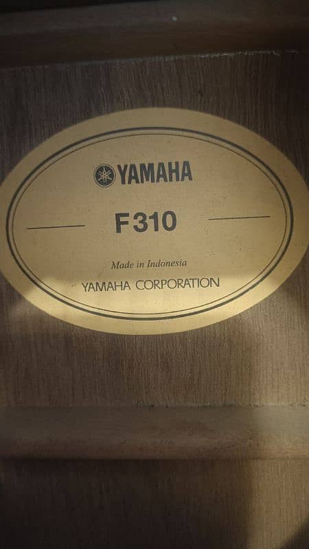 Yamaha F310, mint condition, Original bought from Saudi Arabia 1