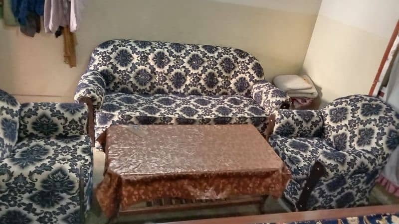 Bed with sofa set and table 8