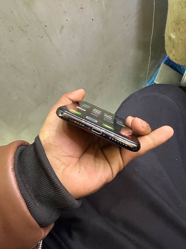 iPhone XS Max 64 gb 3