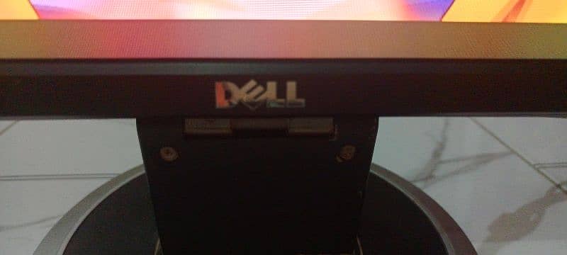 Dell 24inch IPS Borderless HDMI Gaming LED Monitor 2