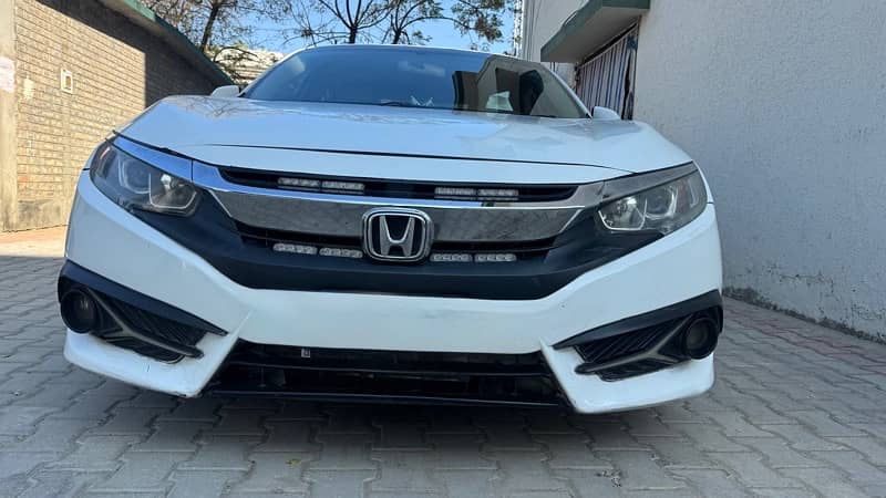 Honda Civic 2016 1