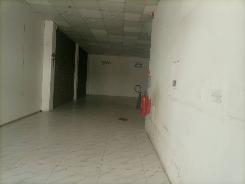 3.5 Marla Ground Floor Shop Available For Rent 4