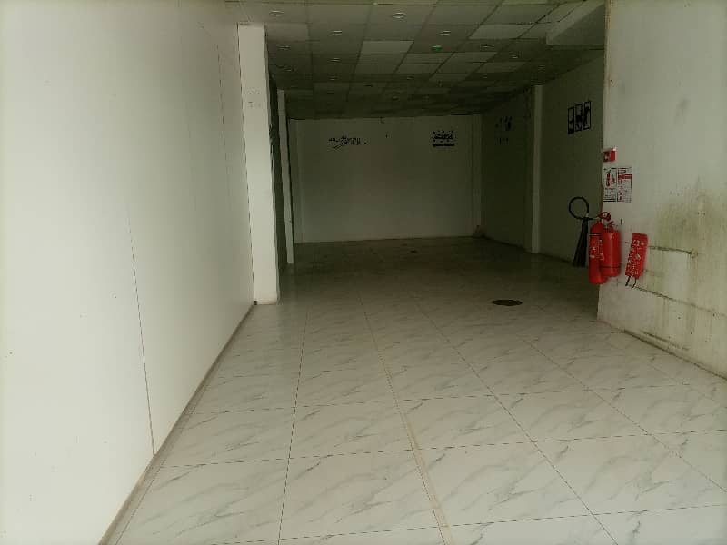 3.5 Marla Ground Floor Shop Available For Rent 7