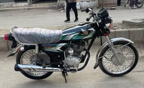 Honda 125 appled for