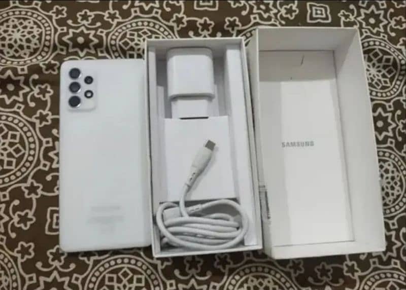 samsung a72 , 8/128gb 1