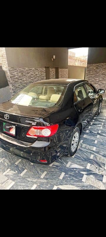 Toyota Corolla GLi 2012 6