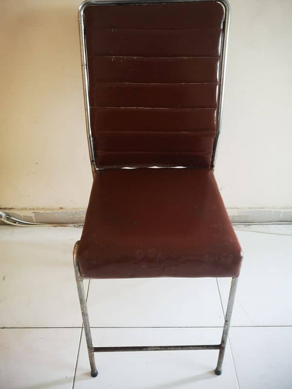 5 Steel Rod Office Chairs with Rexine seats covers. 2