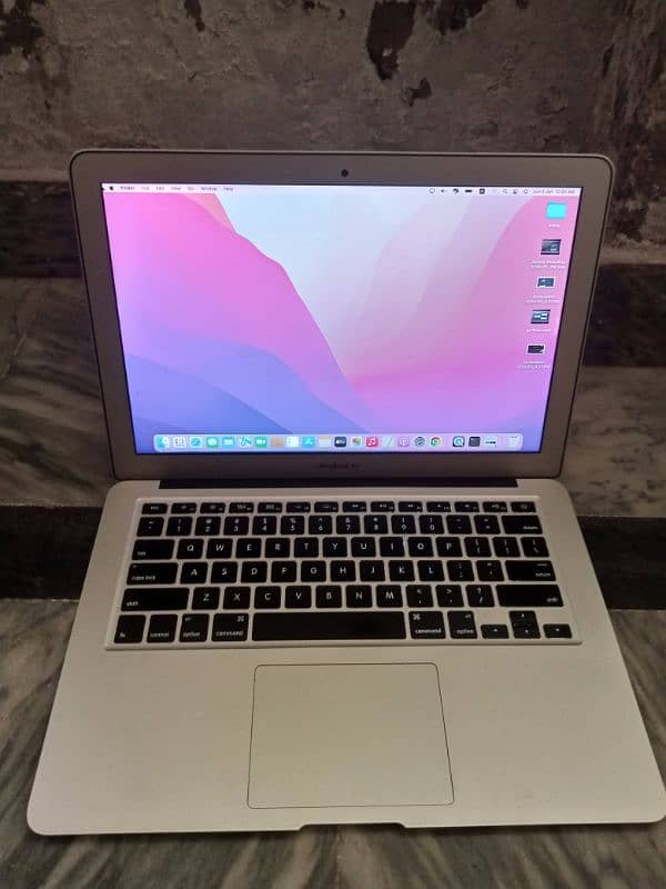 MacBook air 2017 8gb 128gb 13 inch for sale 6