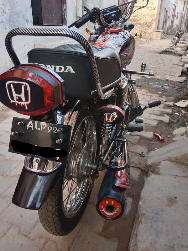 Allahamdulillah engine ok fresh bike no any work only by and drive 0