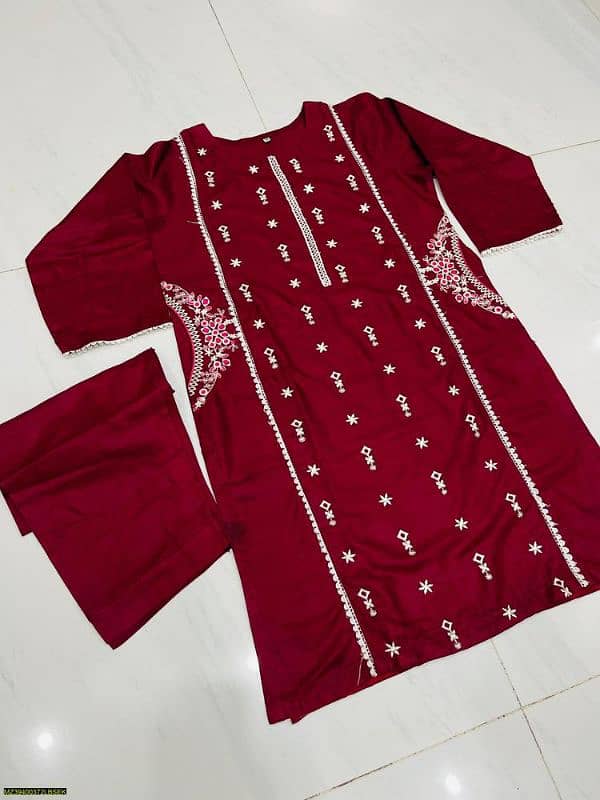 2 Pcs woman stitched linen Embroidered suit 2