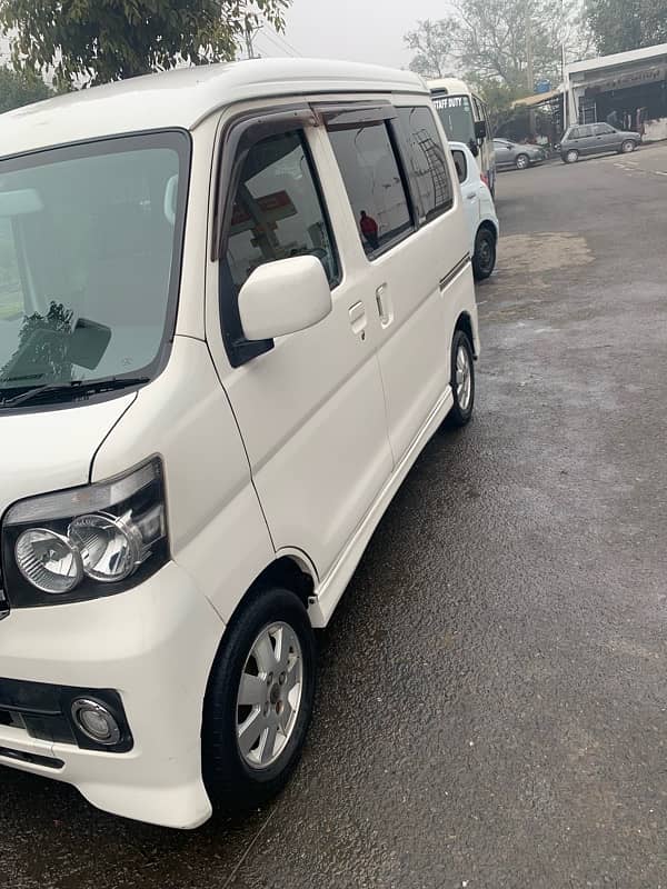 Daihatsu Hijet 2016 4