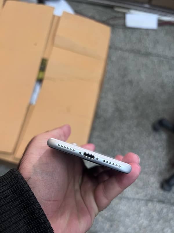 iphone se 2020 128gb 1