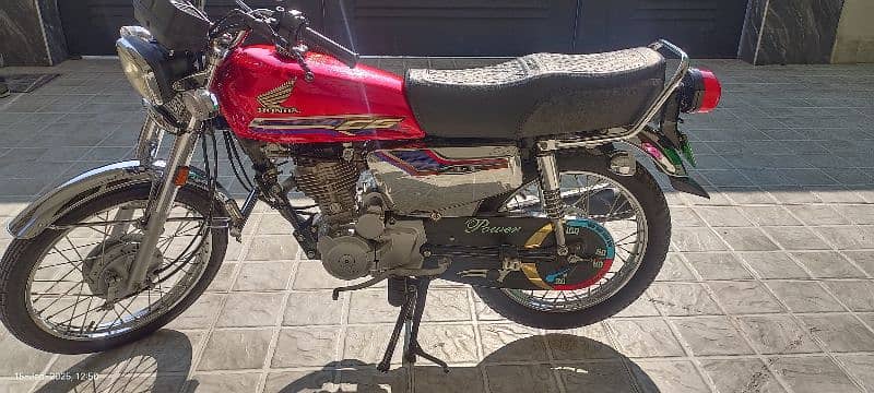 Honda CG 125 chrome edition 5