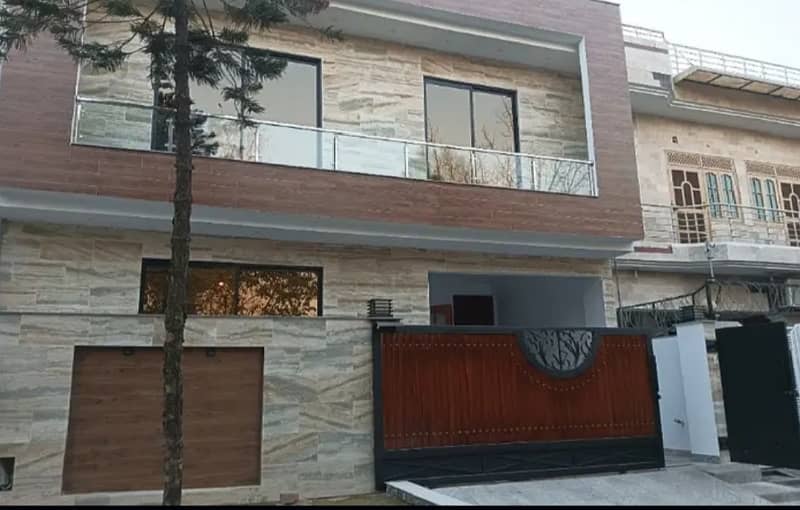 G-11/3 Size 30 60 Double Story House For Sale Front Open 0