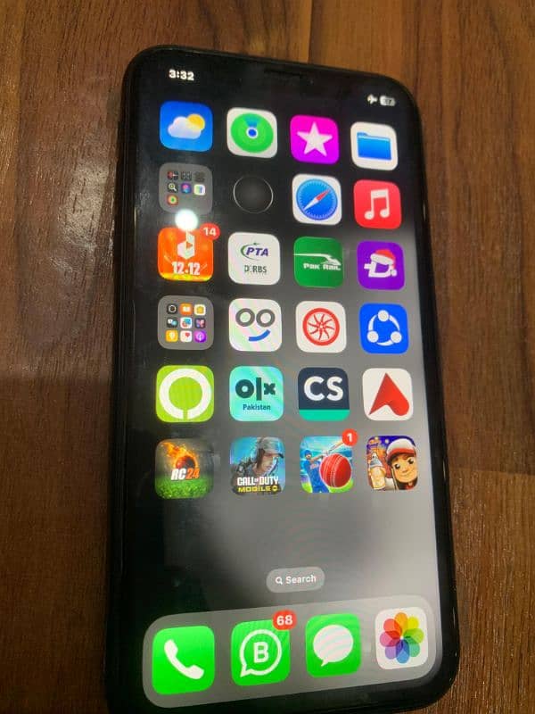 iPhone XR 256gb 7