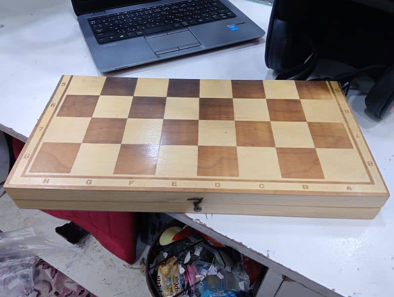 foldable wooden chess 3