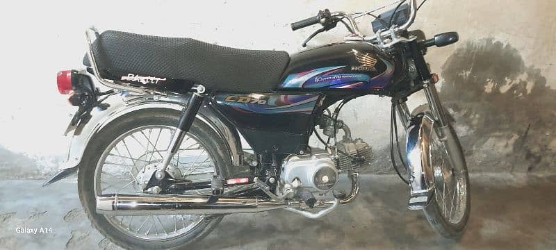 like a new Honda CD70 2024 2