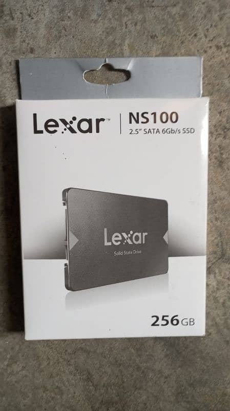 Lexar 256 SSD NEW 0