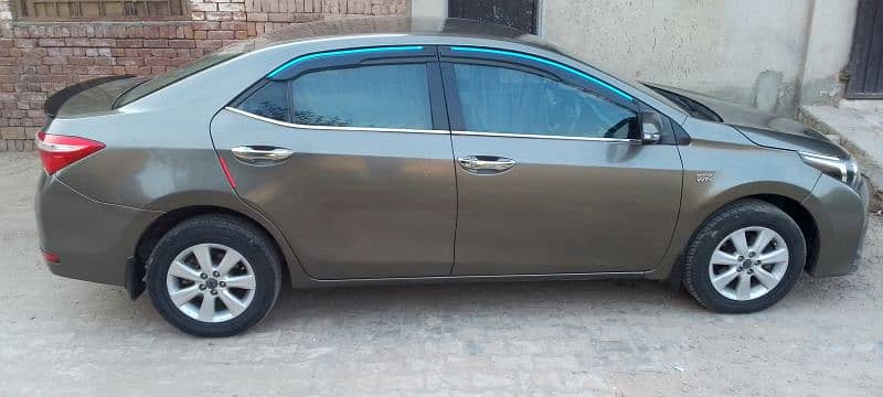 Toyota Corolla Altis 2015 2