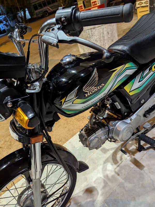 Honda CD70 2023 model hyderabad Registered up for sale 3